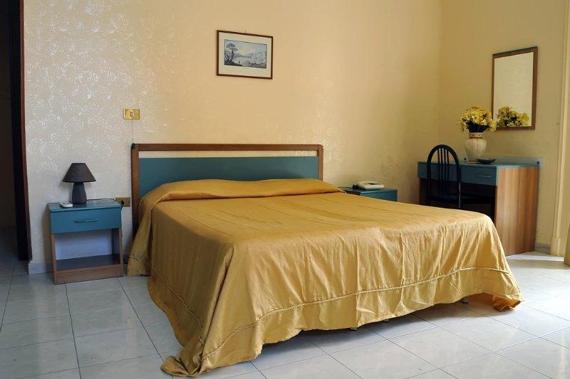 Hotel Le Orchidee Neapel